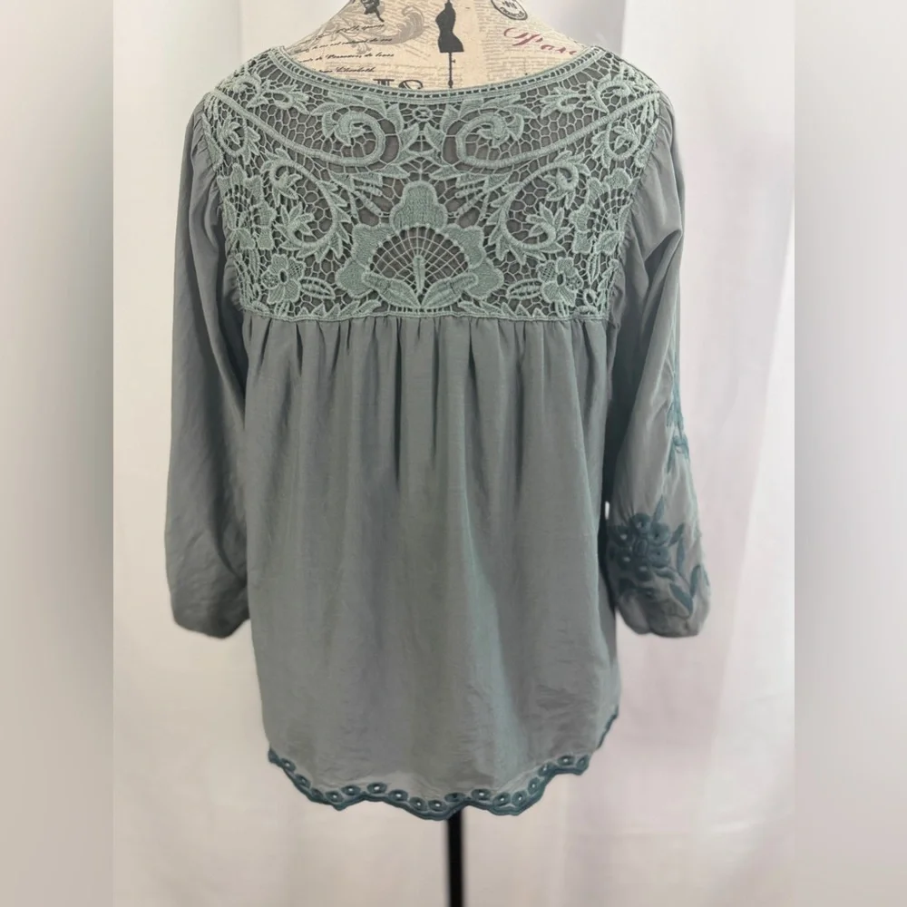 Hazel Sage Green Embroidered Crochet Lace Boho Peasant Blouse Top Size S